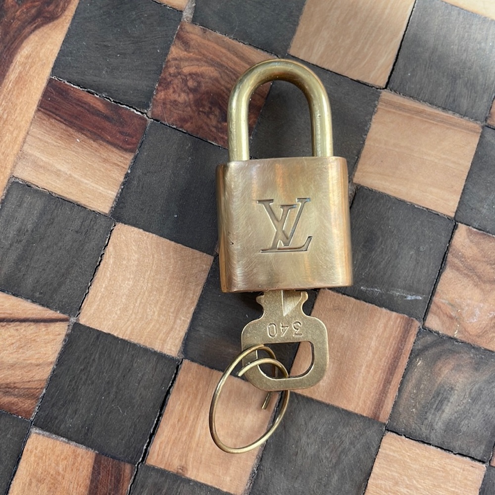 💗Louis Vuitton lock set